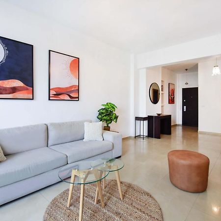 Morning Light Near Gordon Beach By Holyguest Tel Aviv Exterior photo